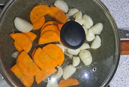 Фото шага рецепта Паштет из говяжьей печени с морковью и луком 186960 шаг 6  