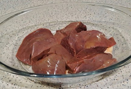 Фото шага рецепта Паштет из говяжьей печени с яблоками 190095 шаг 4  