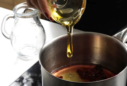 Фото шага рецепта Паштет из куриной печени с клюквенным желе 152791 шаг 13  