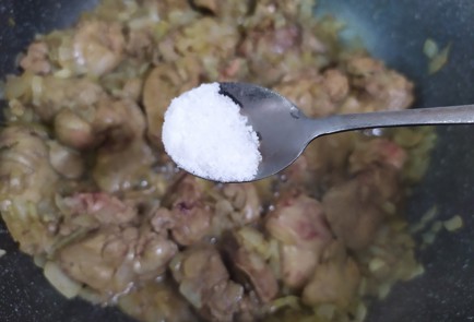 Фото шага рецепта Паштет из куриной печени 190381 шаг 5  