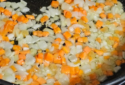 Фото шага рецепта Паштет с коньяком и брусничным соусом 174617 шаг 7  