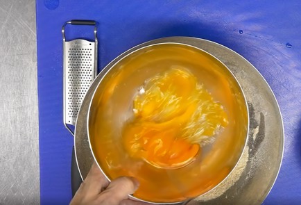 Фото шага рецепта Пассателли в курином бульоне 151431 шаг 13  