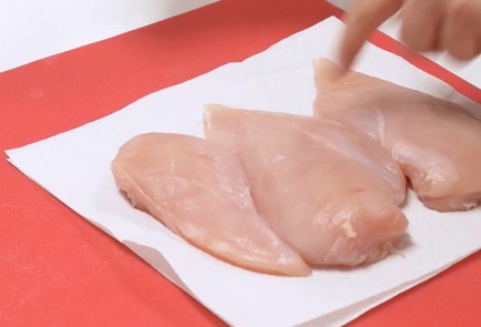 Фото шага рецепта Паста альфредо с курицей 139307 шаг 2  