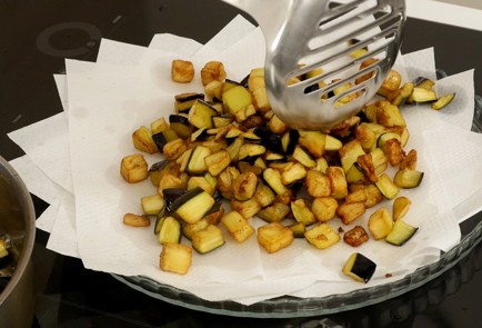 Фото шага рецепта Паста алла норма 125407 шаг 5  