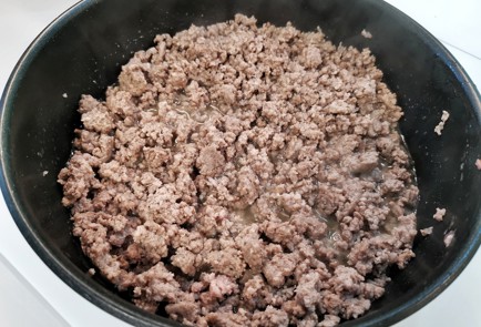 Фото шага рецепта Паста болоньезе со свежим базиликом 140454 шаг 6  