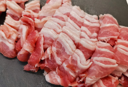 Фото шага рецепта Паста карбонара с трюфелем 151978 шаг 2  