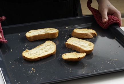 Фото шага рецепта Паста казаречче с грибами и трюфельным маслом 173379 шаг 2  