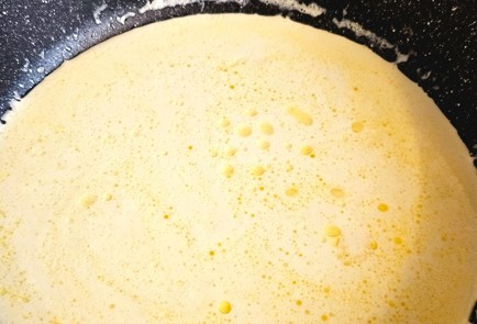 Фото шага рецепта Паста с креветками в сливочном соусе 188656 шаг 5  