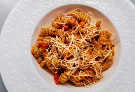 Фото шага рецепта Паста с рикоттой и томатами 186559 шаг 15