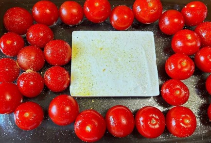 Фото шага рецепта Паста с сыром фета 176183 шаг 3  