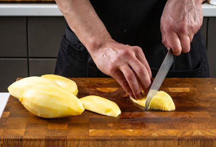 Фото шага рецепта Павлова с манго 191848 шаг 7  