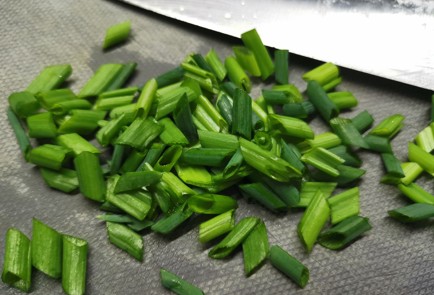 Фото шага рецепта Печень с луком в сметане 191162 шаг 1  