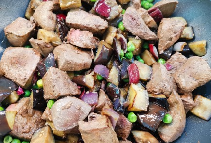 Фото шага рецепта Печень с овощами 189934 шаг 9  