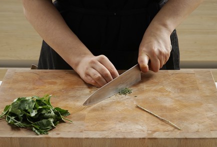 Фото шага рецепта Капуста в духовке с беконом и пармезаном 152899 шаг 3  