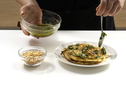 Фото шага рецепта Капуста в духовке в азиатском соусе 152901 шаг 9  