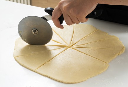 Фото шага рецепта Печенье Аленка в пеленке 151676 шаг 6  