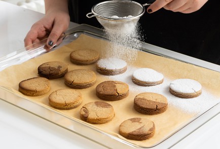 Фото шага рецепта Печенье польворонес 151894 шаг 10  