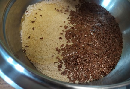 Фото шага рецепта Печенье с кунжутом и семенами льна 188691 шаг 3