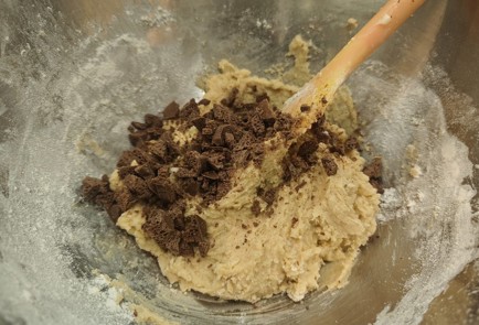 Фото шага рецепта Печенье с кусочками шоколада 188377 шаг 10