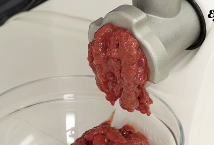 Фото шага рецепта Печеночный торт с морковью и луком 34150 шаг 2  