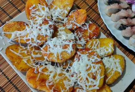 Фото шага рецепта Печеный картофель с сыром 191302 шаг 12  