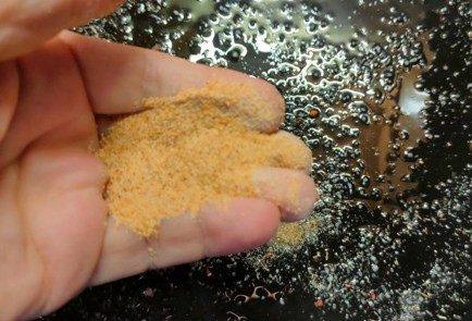 Фото шага рецепта Печеный картофель с сыром 191302 шаг 6  