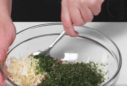 Фото шага рецепта Пельмени с индейкой 175266 шаг 8  