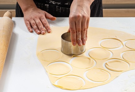 Фото шага рецепта Пельмени с курицей 175426 шаг 11  