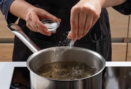 Фото шага рецепта Пельмени с мясом 175424 шаг 11  