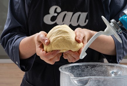 Фото шага рецепта Пельмени с мясом 175424 шаг 3  