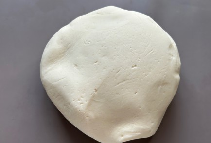 Фото шага рецепта Пельменное тесто 174524 шаг 9  