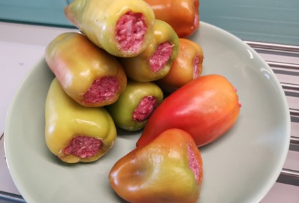 Фото шага рецепта Перцы с фаршем 190482 шаг 4  