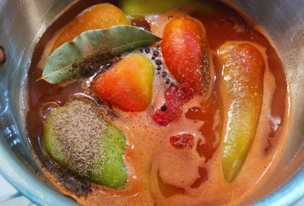 Фото шага рецепта Перцы с фаршем 190482 шаг 7  