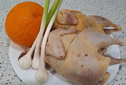 Фото шага рецепта Перепела в духовке с апельсином 189557 шаг 1  