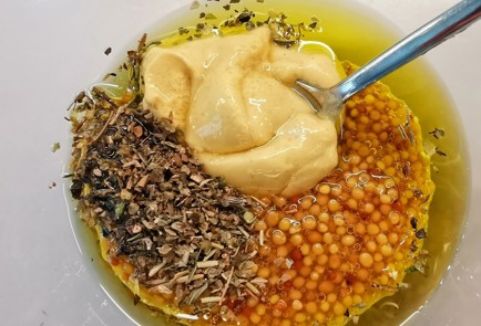 Фото шага рецепта Перепелиные ножки пофранцузски 174448 шаг 2  