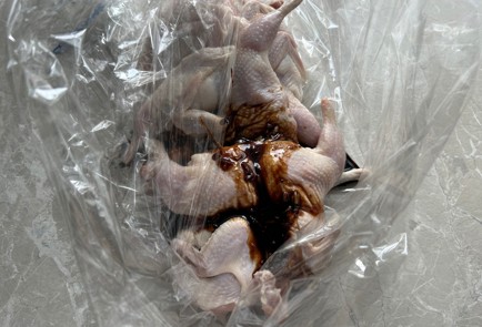 Фото шага рецепта Перепелки в медовом соусе 190019 шаг 7  