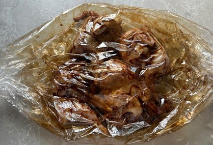 Фото шага рецепта Перепелки в медовом соусе 190019 шаг 8  