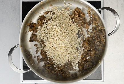 Фото шага рецепта Перлотто с рапанами 50800 шаг 4  