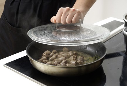 Фото шага рецепта Перловая каша с куриными сердечками 152828 шаг 6  