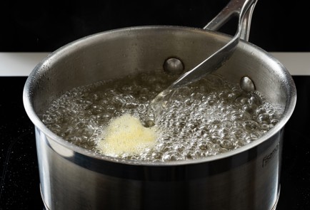 Фото шага рецепта Персик Мельба 151101 шаг 2