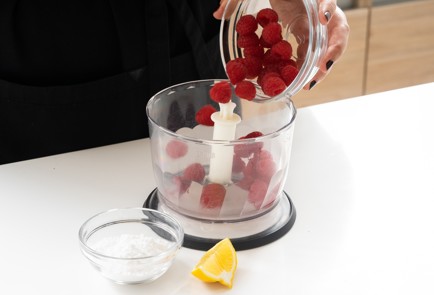 Фото шага рецепта Персик Мельба 151101 шаг 7