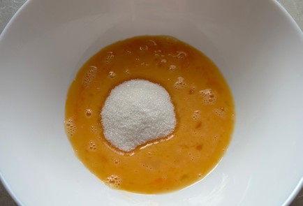 Фото шага рецепта Персиковый кекс 174546 шаг 5  