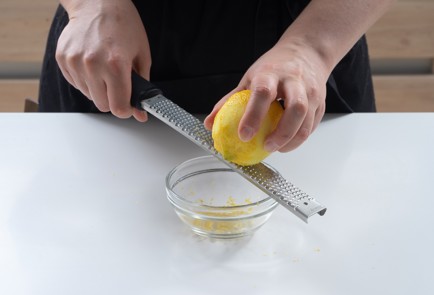 Фото шага рецепта Песочное кольцо с миндалем 152476 шаг 1  