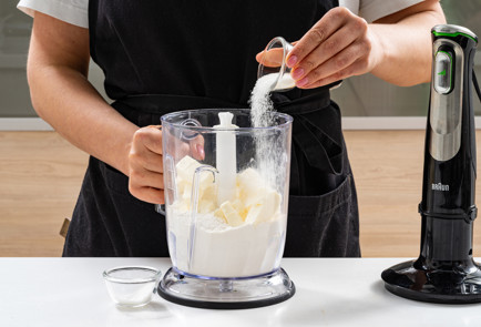 Фото шага рецепта Песочное тесто 190501 шаг 3  