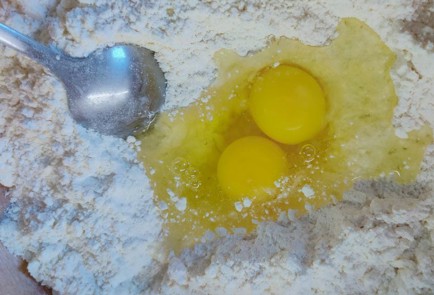 Фото шага рецепта Песочный пирог с ягодами 189892 шаг 11  