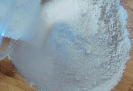 Фото шага рецепта Песочный пирог с ягодами 189892 шаг 7  