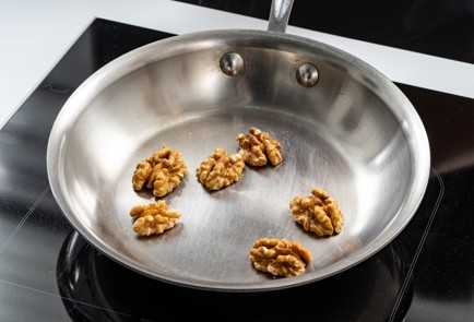 Фото шага рецепта Песто из черемши 176193 шаг 4  