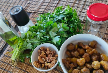 Фото шага рецепта Песто из инжира 174503 шаг 5  