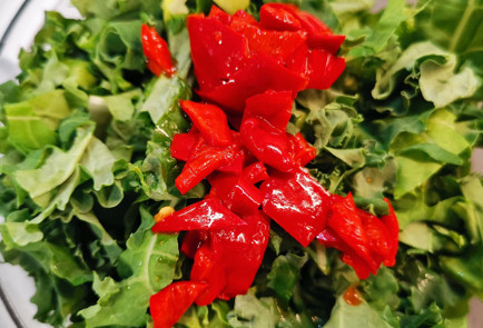 Фото шага рецепта Песто из листьев кейла и орехов 152082 шаг 3