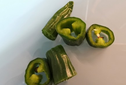 Фото шага рецепта Песто из микрозелени гороха 173531 шаг 4